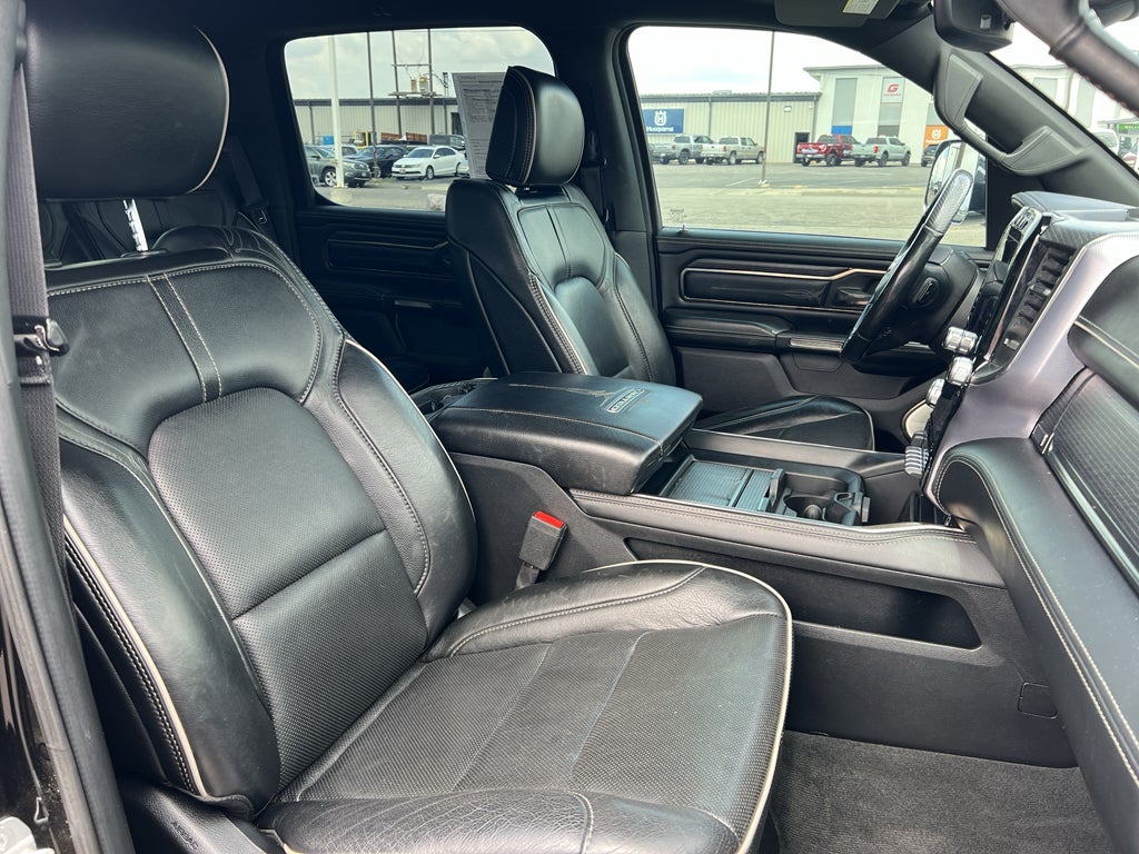 2019 RAM 1500 Limited Crew Cab 4x4 5'7" Box