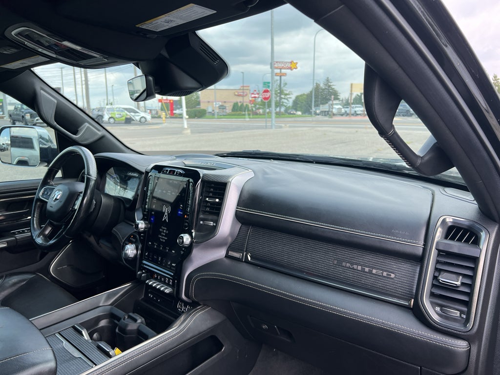 2019 RAM 1500 Limited Crew Cab 4x4 5'7" Box