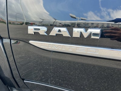 2019 RAM 1500 Limited Crew Cab 4x4 5'7" Box