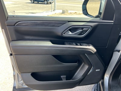 2023 GMC Yukon XL SLT