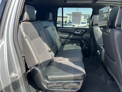 2023 GMC Yukon XL SLT
