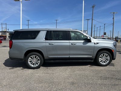 2023 GMC Yukon XL SLT