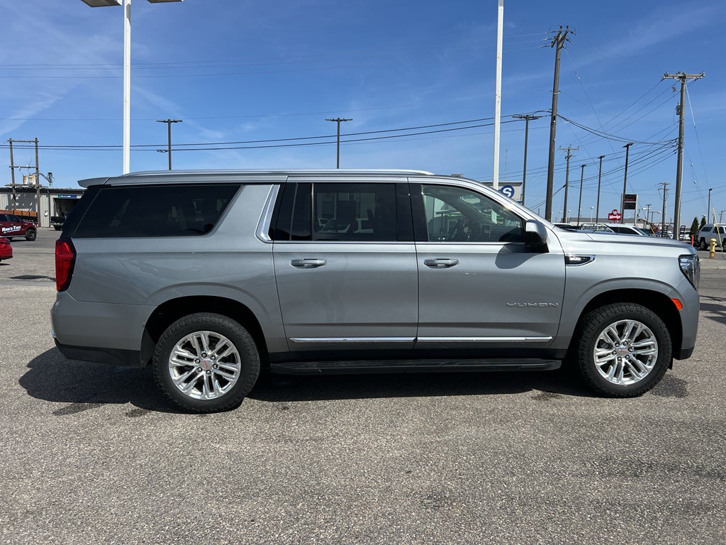 2023 GMC Yukon XL SLT