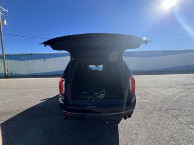 2023 GMC Yukon XL Denali Ultimate