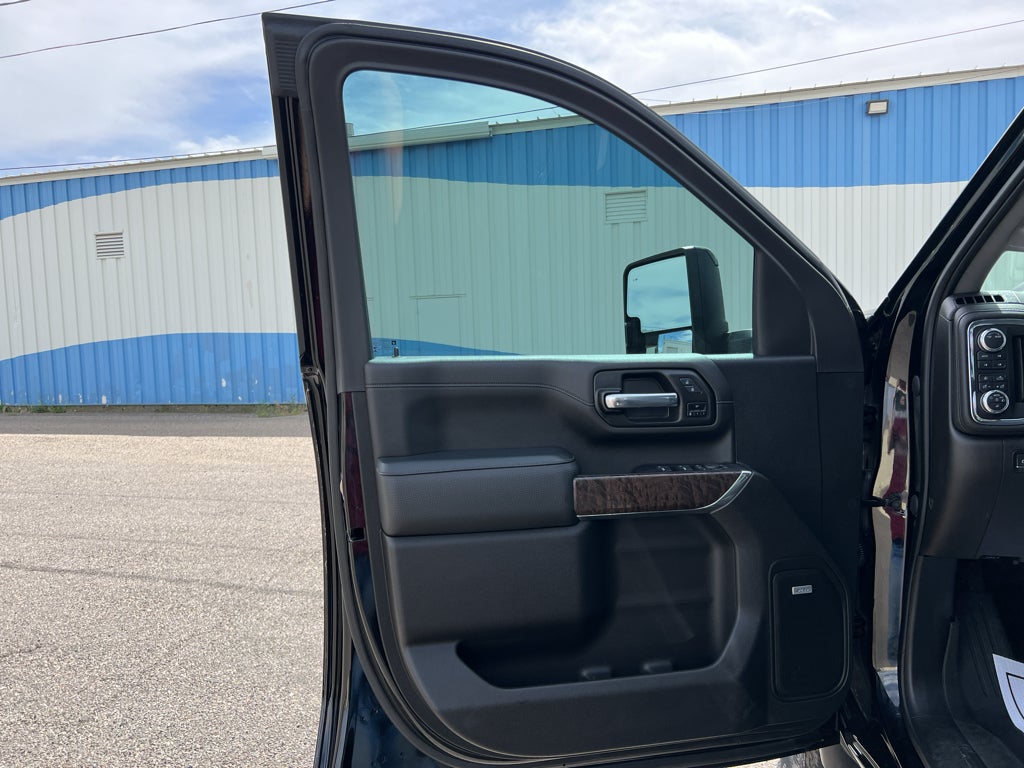 2023 GMC Sierra 3500 HD Denali