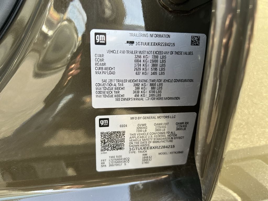 2024 GMC Sierra 1500 AT4