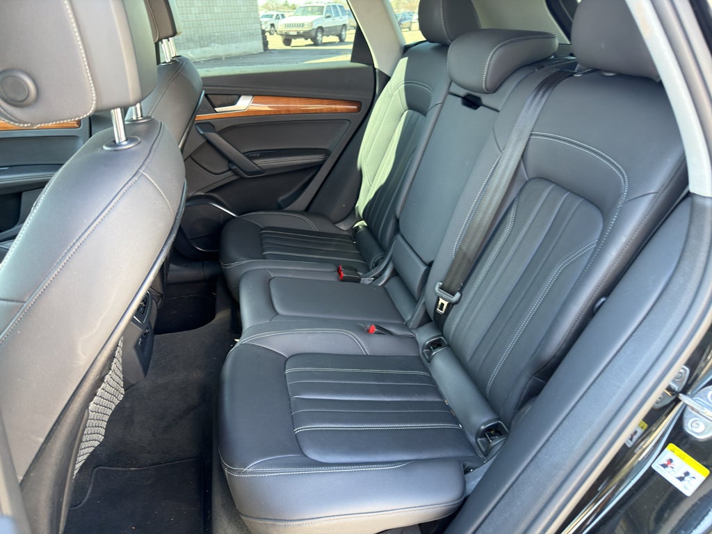 2022 Audi Q5 Premium Plus 45 TFSI S line quattro S tronic