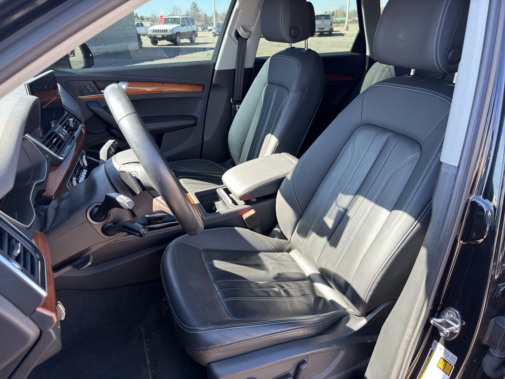 2022 Audi Q5 Premium Plus 45 TFSI S line quattro S tronic