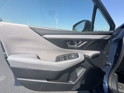 2025 Subaru LEGACY Premium