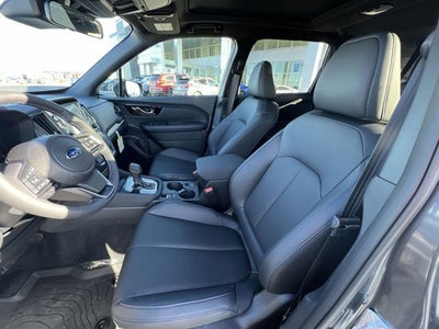 2025 Subaru FORESTER Limited Hybrid