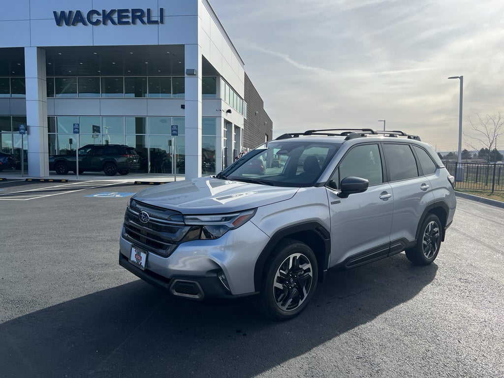 2025 Subaru Forester Limited Hybrid