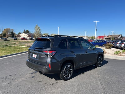 2025 Subaru Forester Limited Hybrid