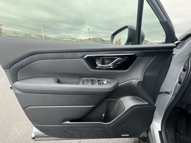 2025 Subaru FORESTER Limited Hybrid