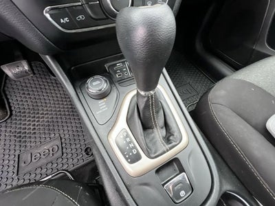 2015 Jeep Cherokee Sport