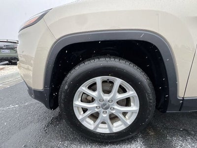 2015 Jeep Cherokee Sport