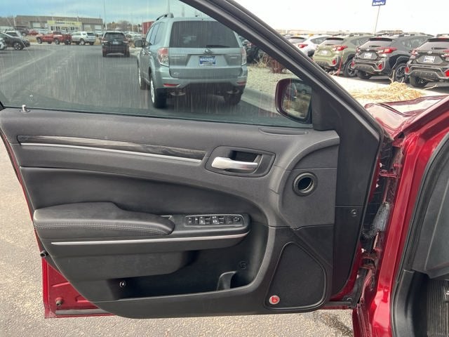 2018 Chrysler 300 Touring L