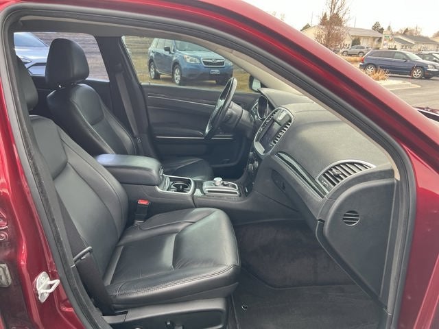 2018 Chrysler 300 Touring L