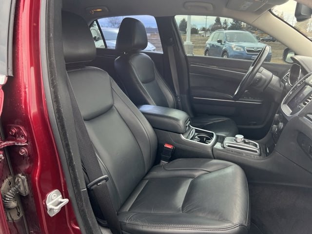 2018 Chrysler 300 Touring L