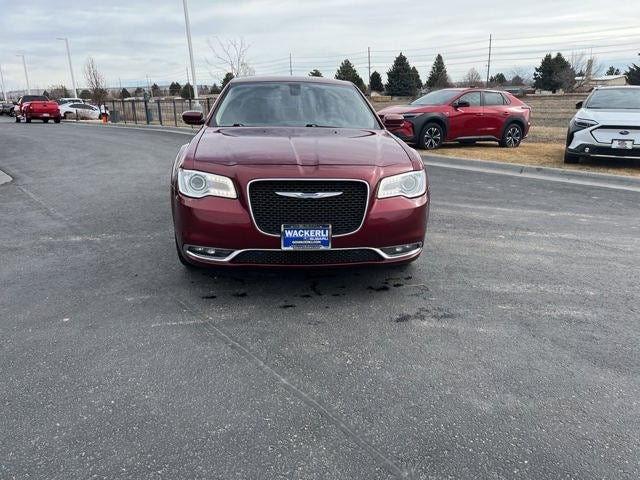 2018 Chrysler 300 Touring L