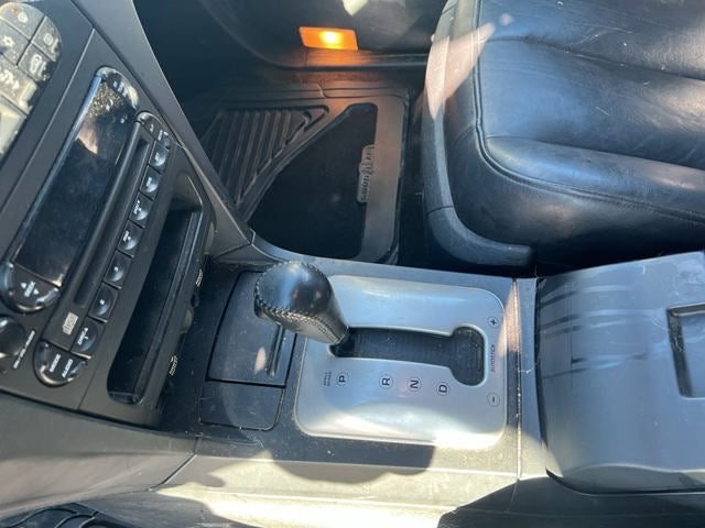 2004 Chrysler Pacifica Base