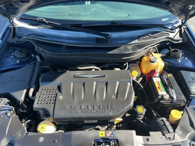 2004 Chrysler Pacifica Base