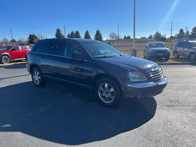 2004 Chrysler Pacifica Base