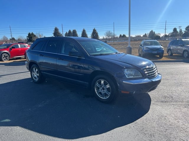 2004 Chrysler Pacifica Base
