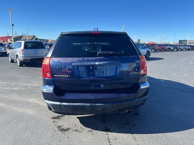 2004 Chrysler Pacifica Base