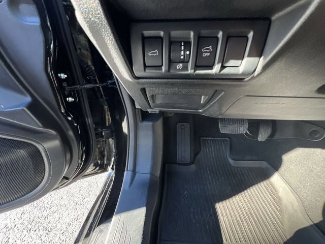 2023 Subaru Outback Touring