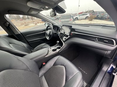 2022 Toyota Camry Hybrid Hybrid XLE