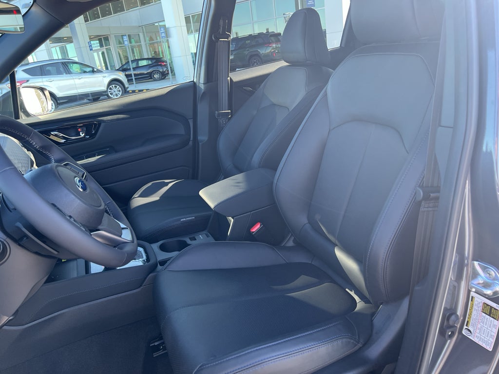 2025 Subaru Forester Limited Hybrid