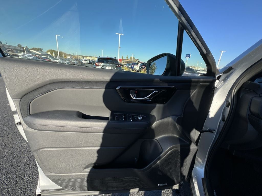 2025 Subaru Forester Limited Hybrid