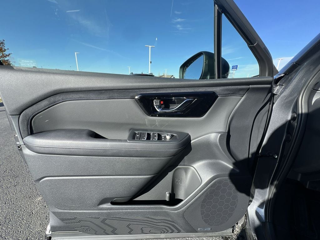 2025 Subaru Forester Limited Hybrid