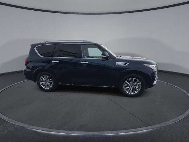 2021 INFINITI QX80 Luxe