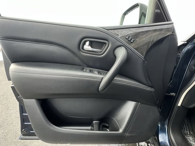 2021 INFINITI QX80 Luxe