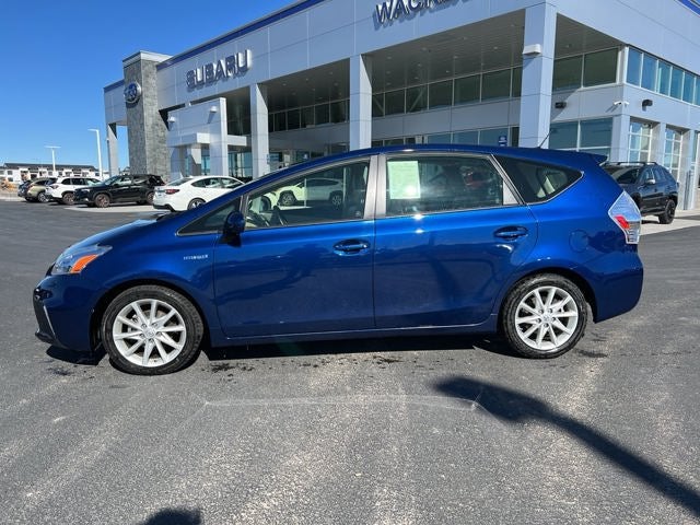 2013 Toyota Prius v Five