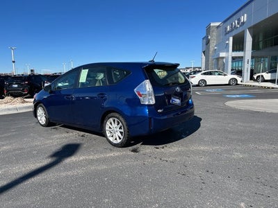 2013 Toyota Prius v Five
