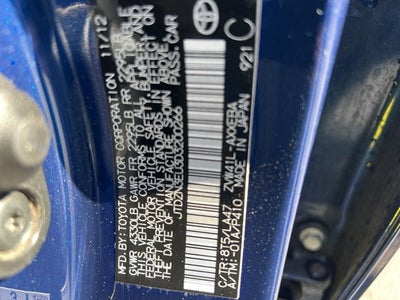 2013 Toyota Prius v Five