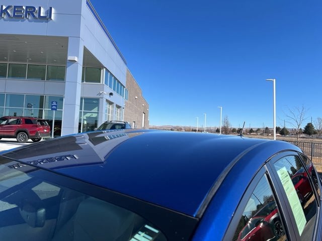 2013 Toyota Prius v Five