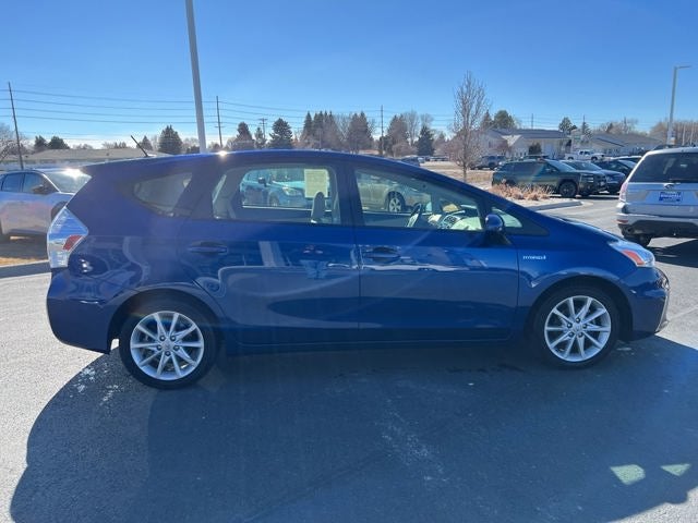 2013 Toyota Prius v Five